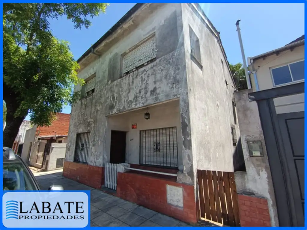 2 viviendas de 3 amb sobre lote de 8,66 x 30.80