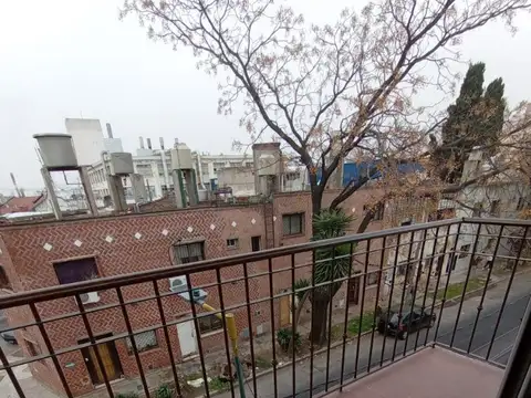 ALQUILER DEPARTAMENTO MONOAMBIENTE CON BALCON