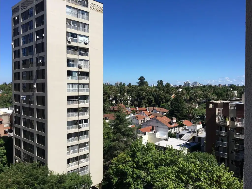 impecable 2 ambientes en el bajo de Vicente Lopez, piso alto