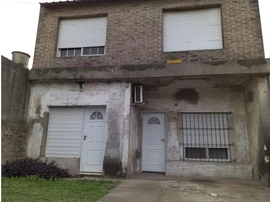 VENTA DE CASA EN SAN LORENZO