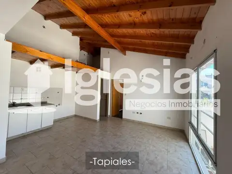 Departamento en alquiler de 2 ambientes en Tapiales