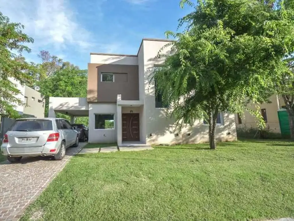 Casa en Venta en Fincas de Hudson