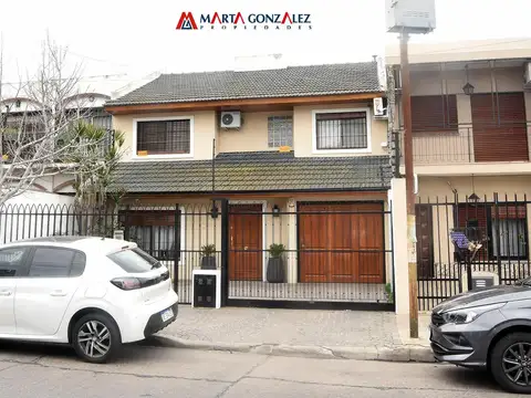 Casa en venta 5 ambientes