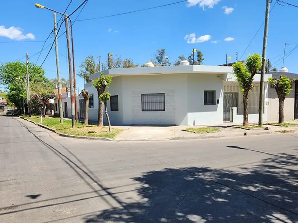 Casa - Venta - Argentina, Jose Leon Suarez - C 99 GABRIELA MISTRAL 7506