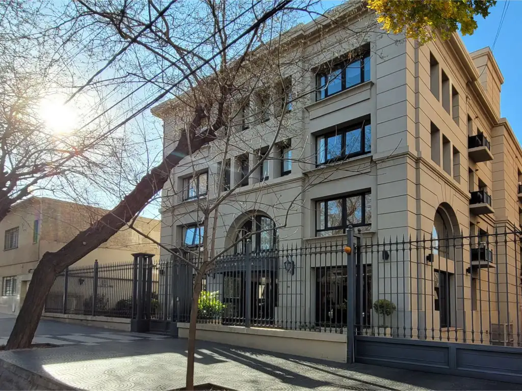 DEPARTAMENTO EN VENTA EN EDIFICIO VILLA CARRARA