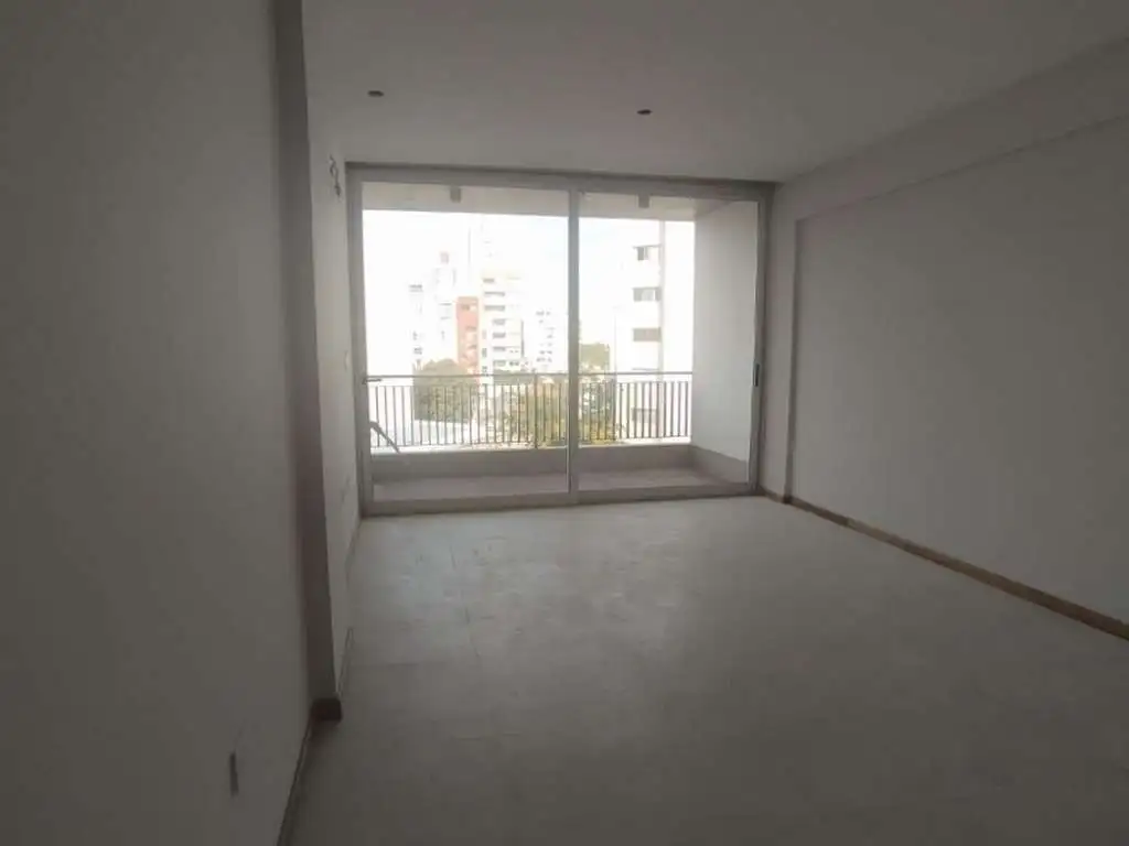 MONOAMBIENTE EN VENTA - LA PLATA