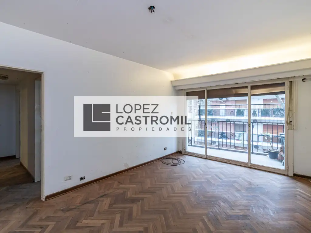 SEMIPISO! Bcn corrido al Frente! M/lum! Excel distrib! Dep c/baño! Lav! Bajas expensas! Baul! Oport! - Foto 0