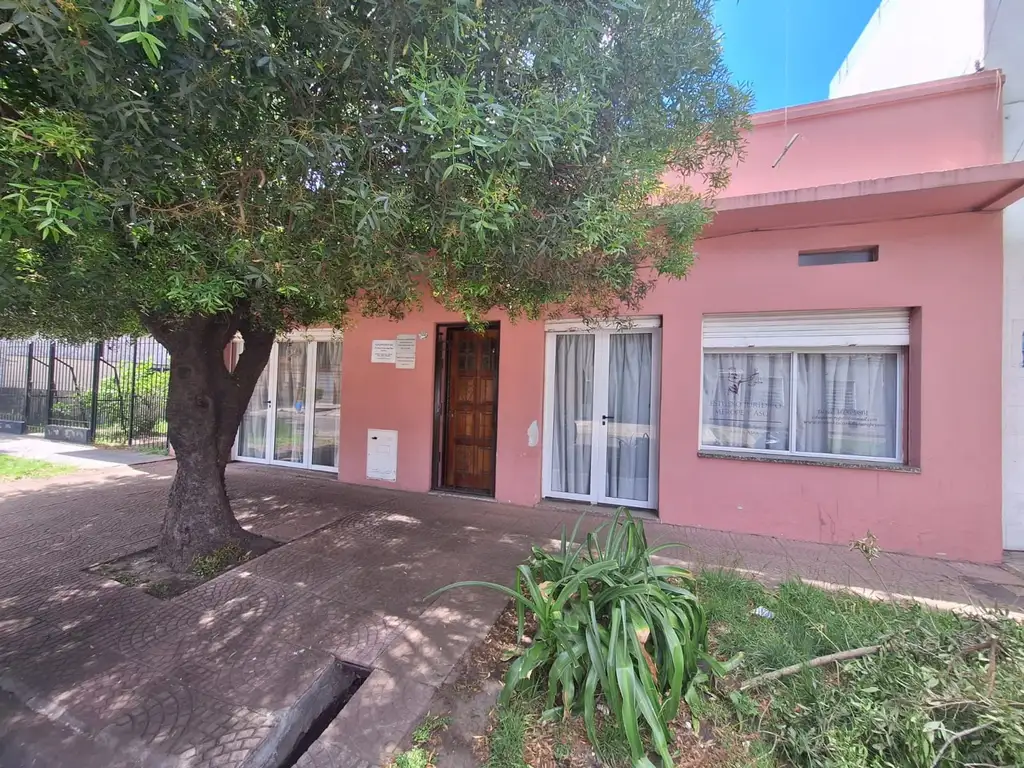 Venta Casa Tres Ambientes Morón