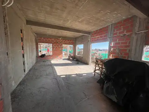Casa en Venta en Pilar Del Este - 3 dormitorios
