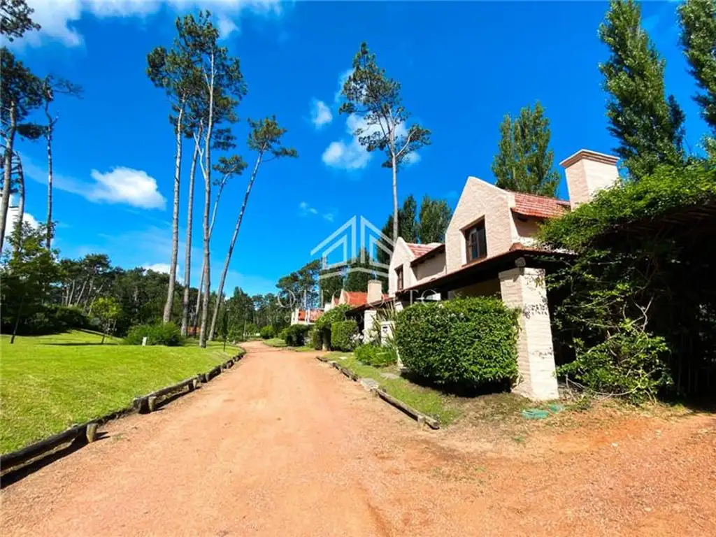 CASAS - CASA - PINARES, PUNTA DEL ESTE