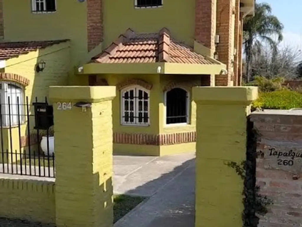 CASA EN VENTA