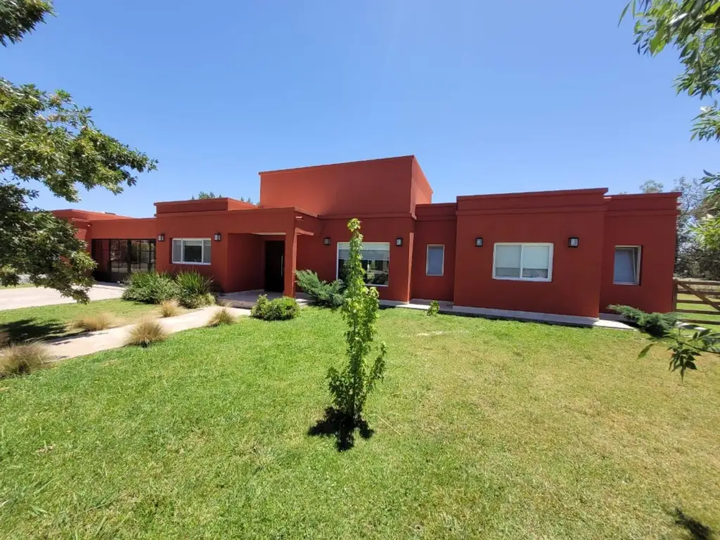 Casa a la Venta en Fincas San Vicente Golf