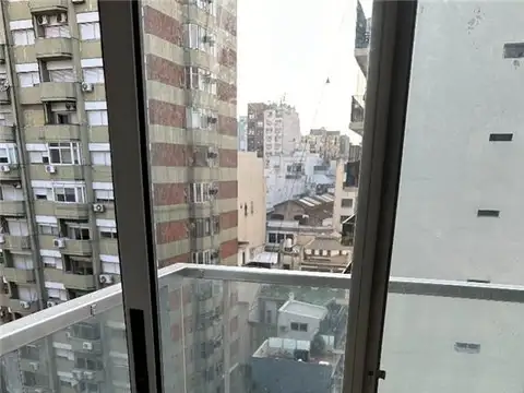 DOS AMBIENTES EN EDIFICIO NUEVO UBICADO EN RECOLETA