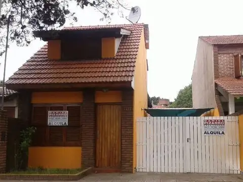 (408)  DUPLEX+ 2 DORMITORIOS + AL FRENTE + COCHERA PARA 2 AUTOS