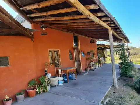 Venta Casa sobre calle Cubillos San Rafael