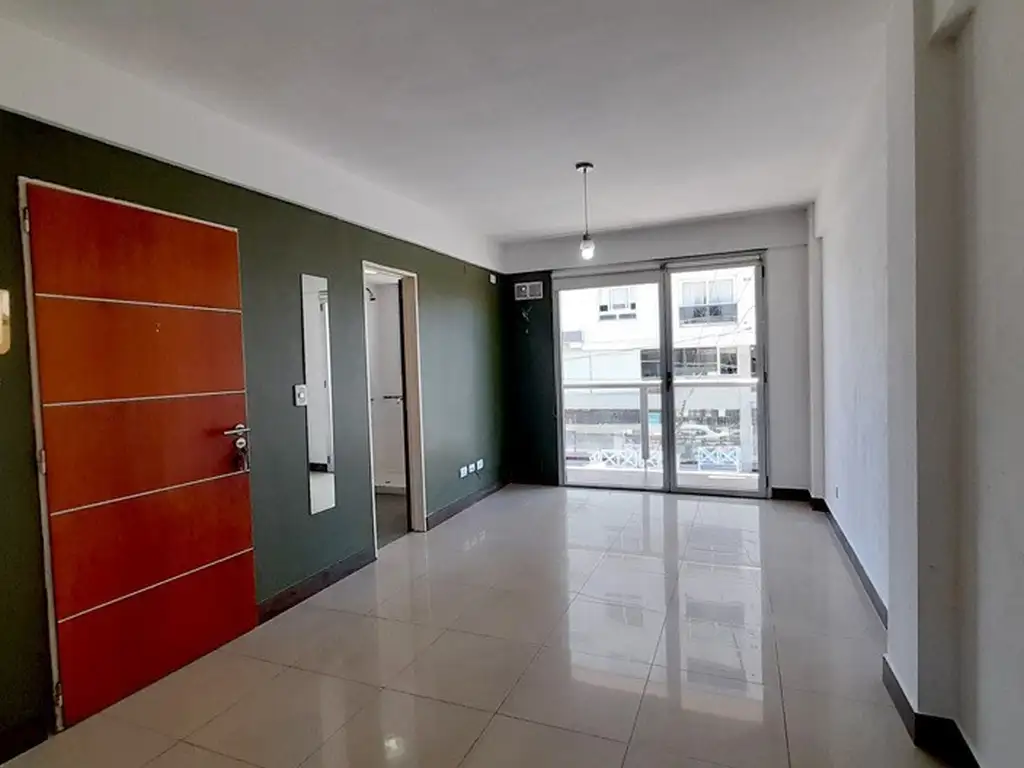 Departamento Monoambiente  en Alquiler en Sáenz Peña, Tres de Febrero, G.B.A. Zona Oeste