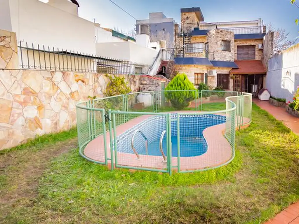 Venta Casa. Barrio Echesortu. Rosario