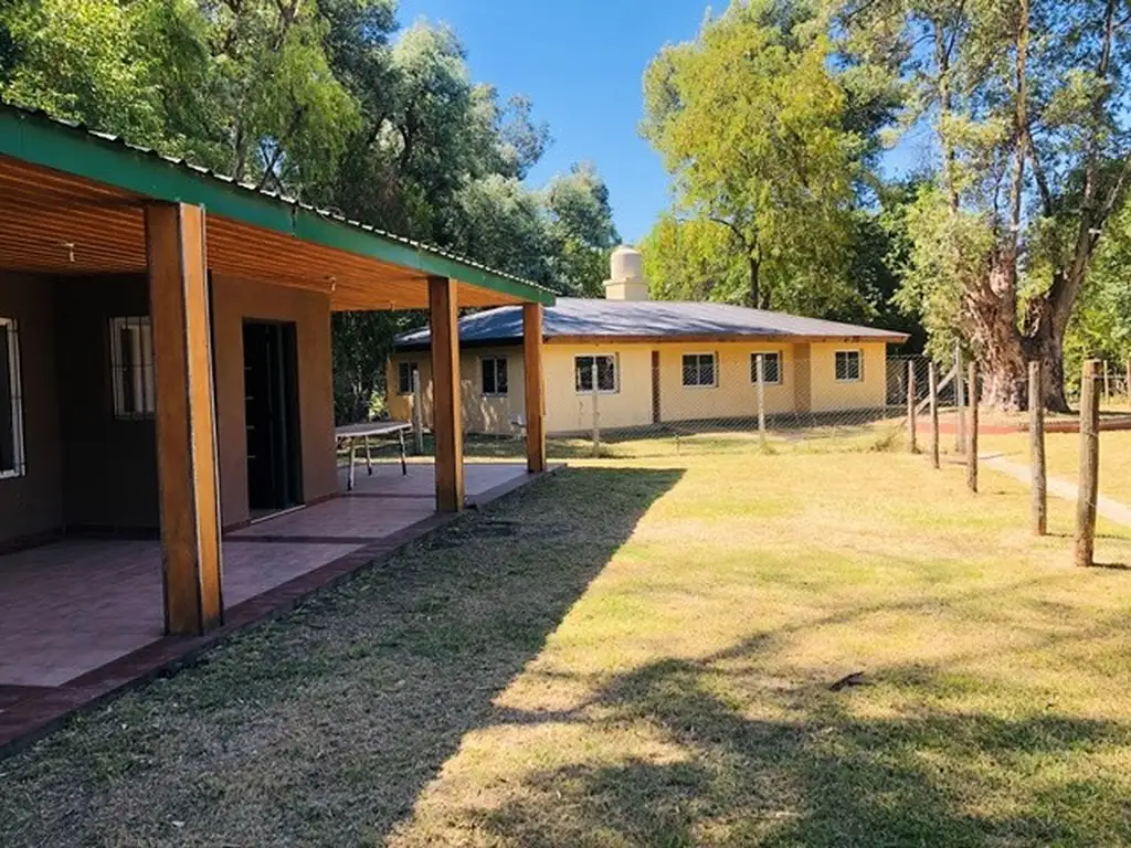 Casa en Venta - 4 ambientes - USD 118.000