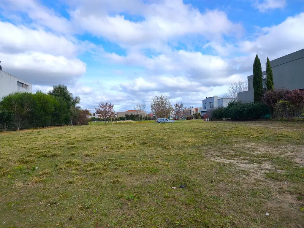 Lote en Cantón Golf, Escobar | VENTA