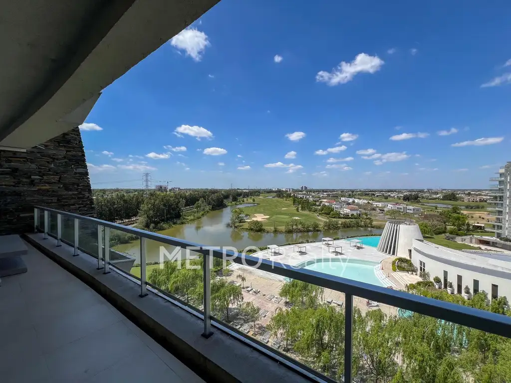 Departamento en venta de 3 habitaciones con vista al golf y el lago en Yoo, Nordelta