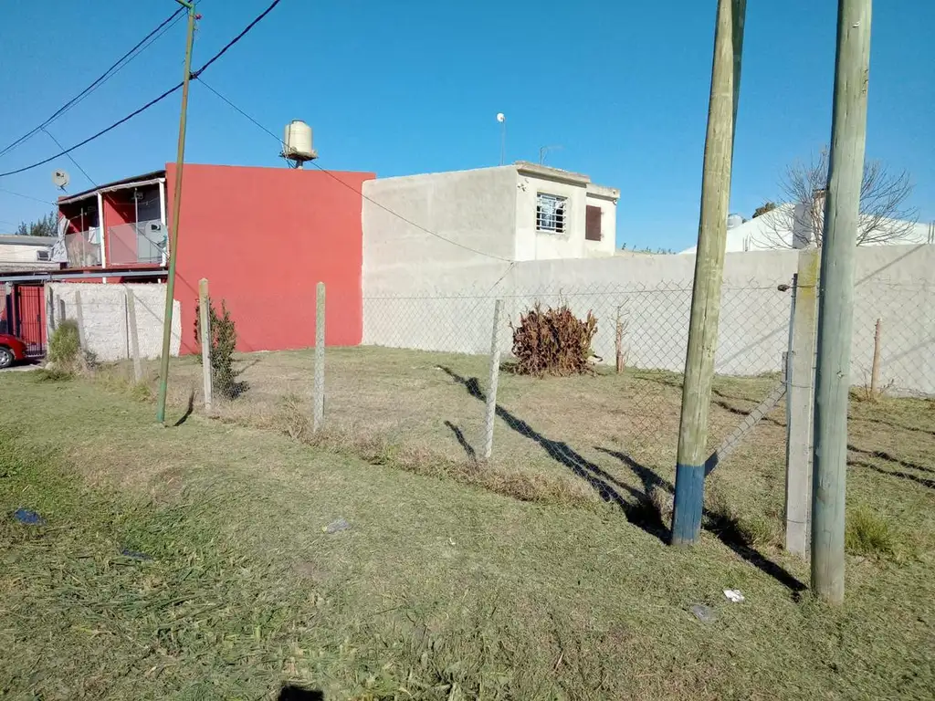 Terreno en venta - 200mts2 - Melchor Romero, La Plata