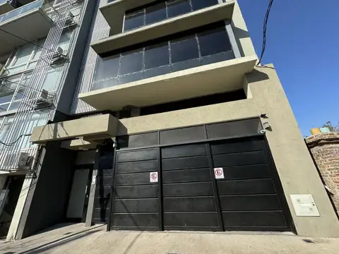 EXCELENTE OFICINA EN DUPLEX EN LA LUCILA