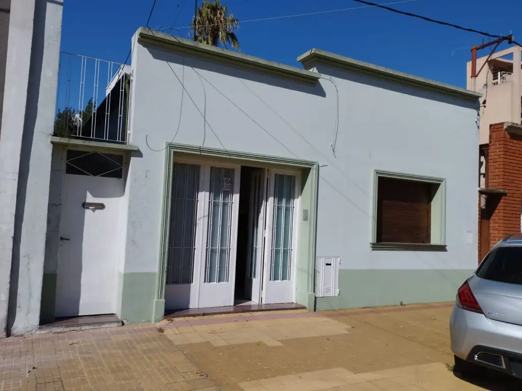 Venta de Casa 2 DORMITORIOS en La Plata.