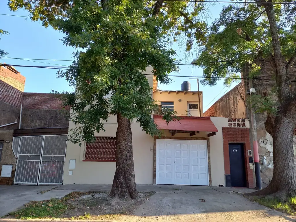 VENTA - Casa - 2 dormitorios - Zona Sur - Las Heras, Rosario