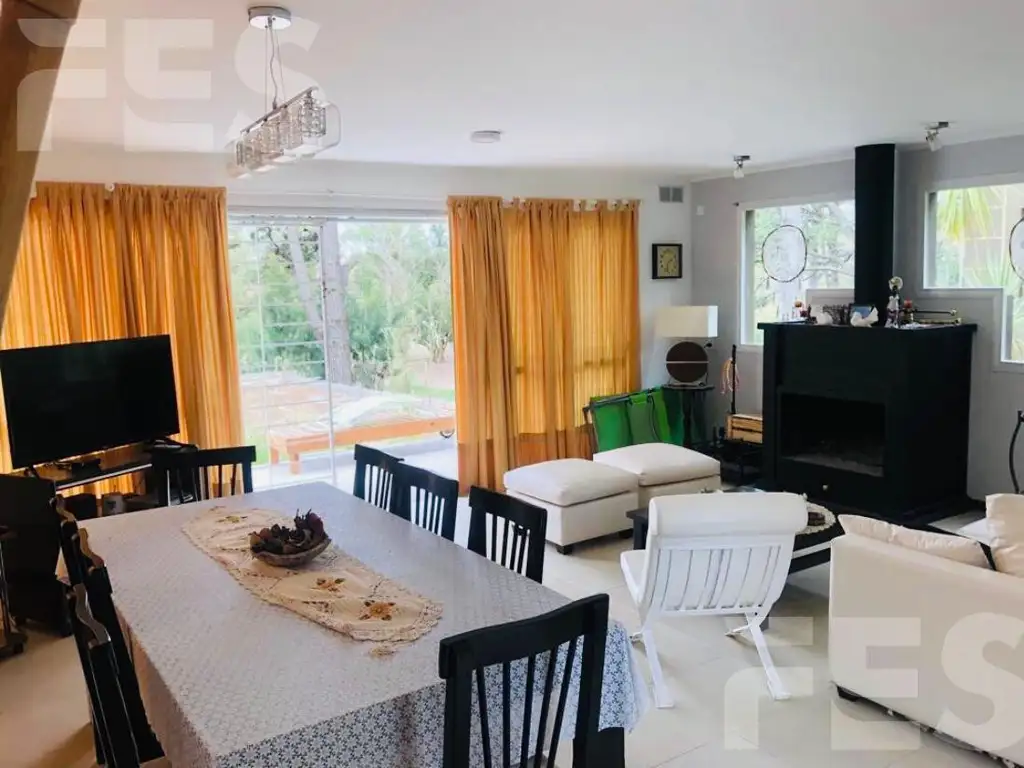 Casa En Alquiler En De Los Langostinos 1399 Golf Nuevo Pinamar Bs As 