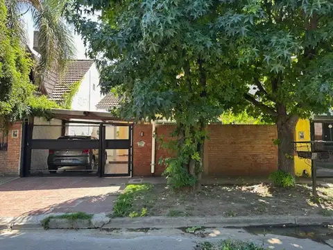 Casa a la venta en Don Torcuato