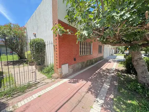 Venta PH Casa  4 ambientes Miramar