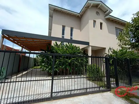 Casa en venta de 3 dormitorios c/ cochera en Barrio Parque Matheu