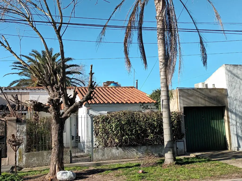 CASA MAS DEPARTAMENTO AL FONDO EN PUEBLO NUEVO