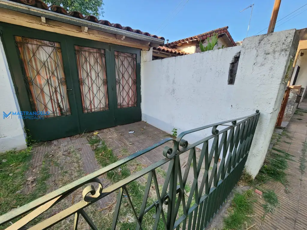 Casa en venta de 1 dormitorios c/ cochera en Los Polvorines