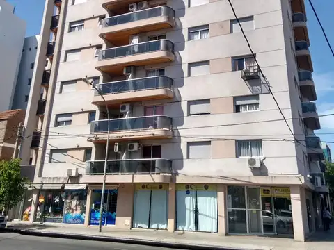 Departamento en alquiler de 2 dormitorios s Rosario de Sta. Fe 1315