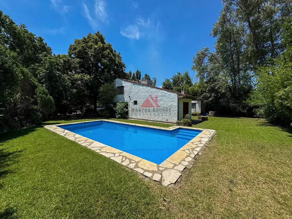 Casa  en Venta en Larena Country Club, Pilar, G.B.A. Zona Norte