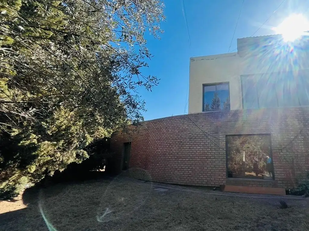 Casa En Venta En  Chacras Barrio Cerrado