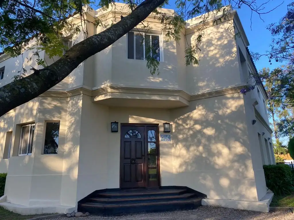 Casa Quinta  en Alq. Temporario en Laguna del Sol, General Pacheco, Tigre