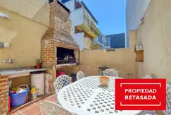 Casa en venta San Isidro. Apto crédito - P.A 3 amb impecable con cochera.