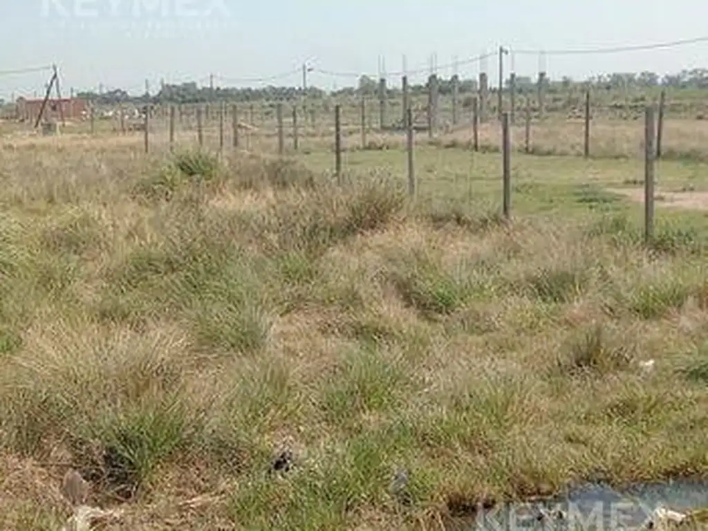 Terreno Con  Escritura en Virrey del Pino