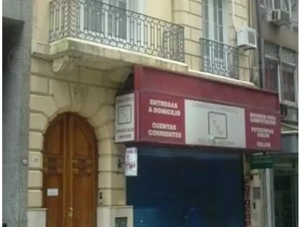 INMOBILIARIA VENDE EDIFICIO ESTILO FRANCES SOBRE PEATONAL