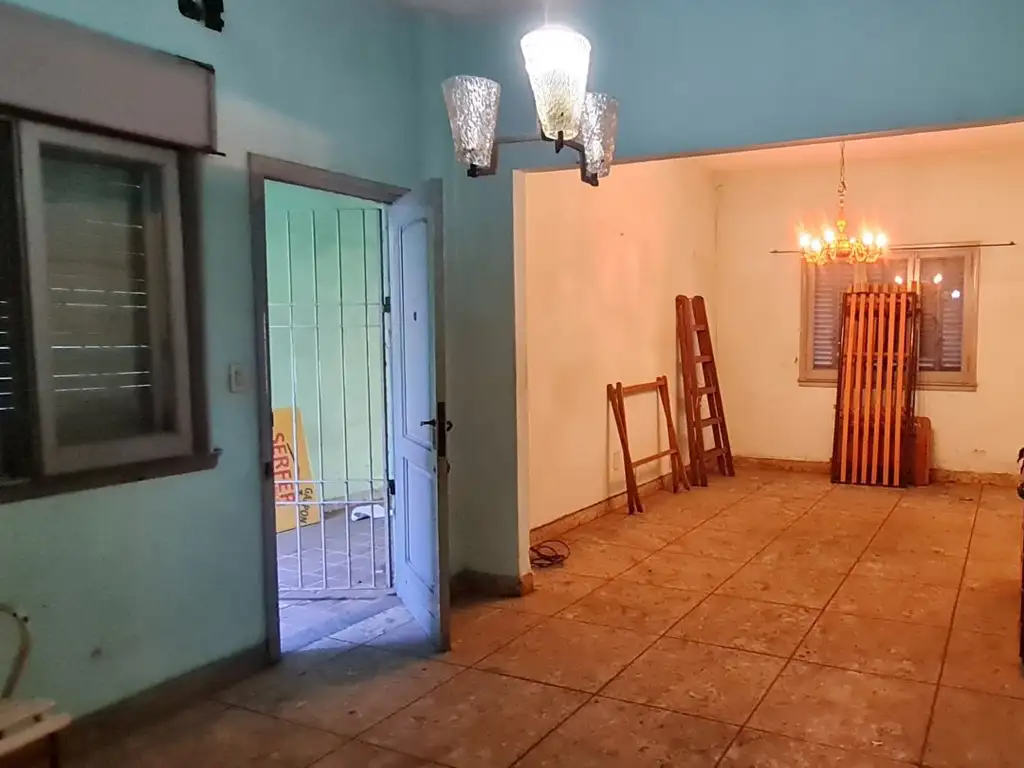 Venta Esquina Casa 124 mt² Cub Muy Bueno oportunidad