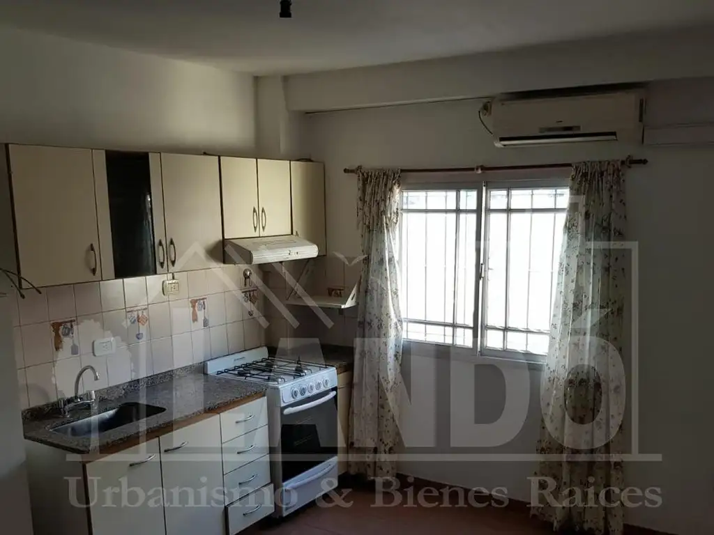 Departamento 2 ambientes con terraza privada