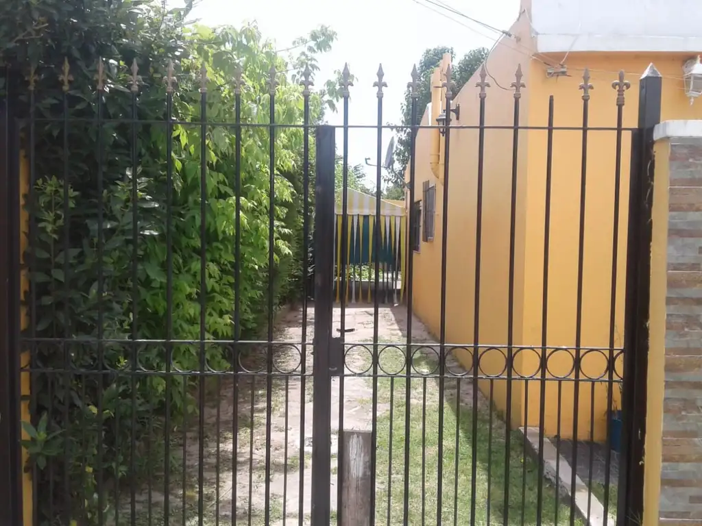 Casa en Venta - 5 ambientes - USD 62.500