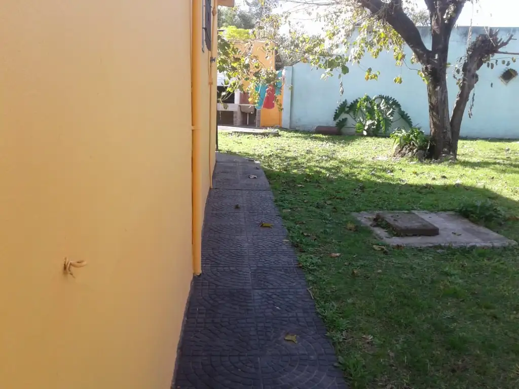 Casa en Venta con cochera