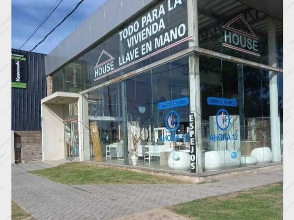 Local Comercial sobre ruta en rafaela