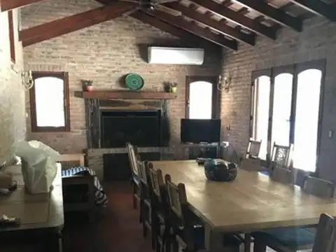 Casa en Venta con cochera