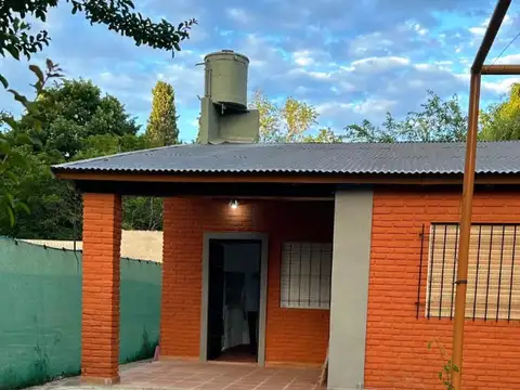 VENTA DE CASA 3 AMBIENTES CON PISCINA Y PARRILLA EN LELOIR-UDAONDO (3467)