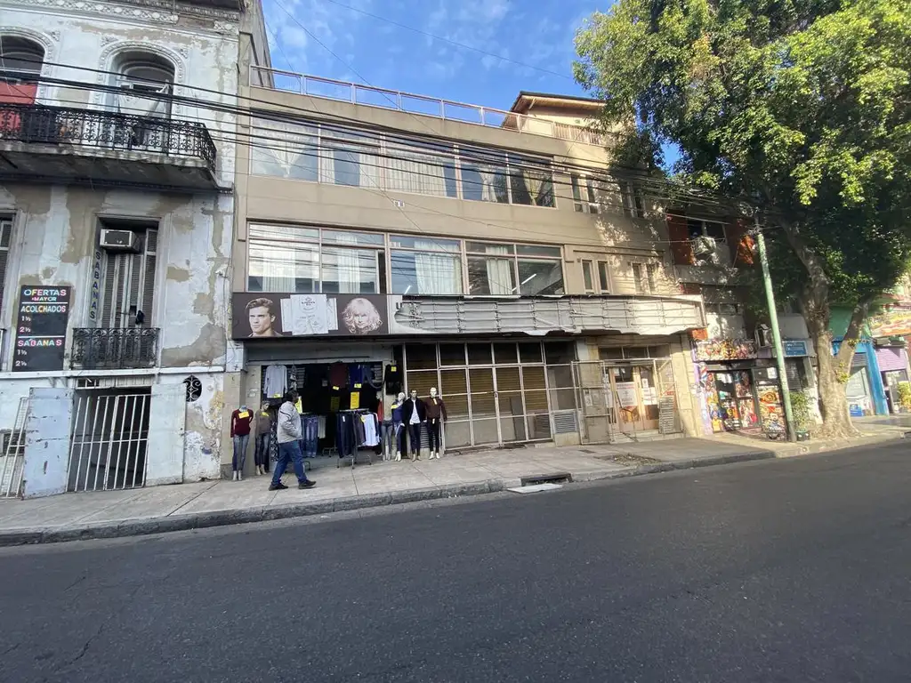 Edificio en venta - 3 plantas libres con local - 800 m2 - Lote propio -Balvanera