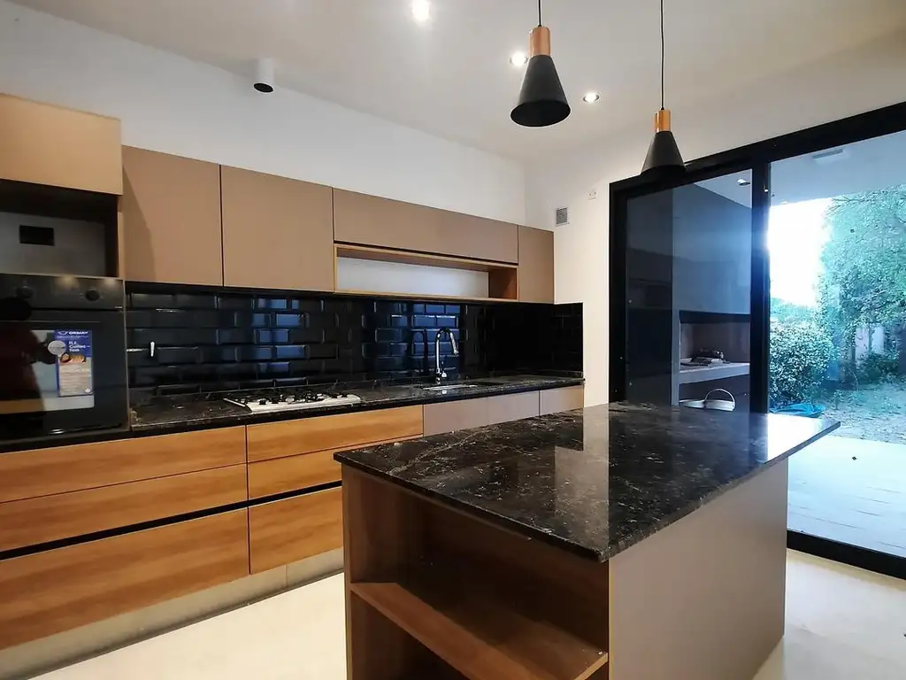 Casa en Venta en Cañitas B Privado Malagüeño APTA CREDITO